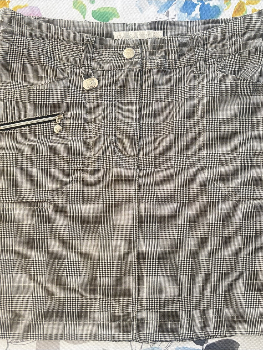 Women’s Grey Plaid Athletic Skirt